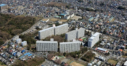 1968年に完成した「藤沢マンション」当社が初めて手がけた分譲マンションで、以降、ビル事業で培った信用を生かしてマンション供給を続け、事業の大きな柱になった。